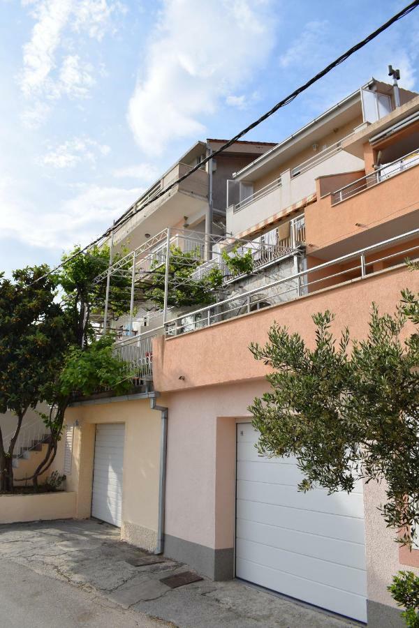 Appartement Apartman Dani-Podstrana Extérieur photo