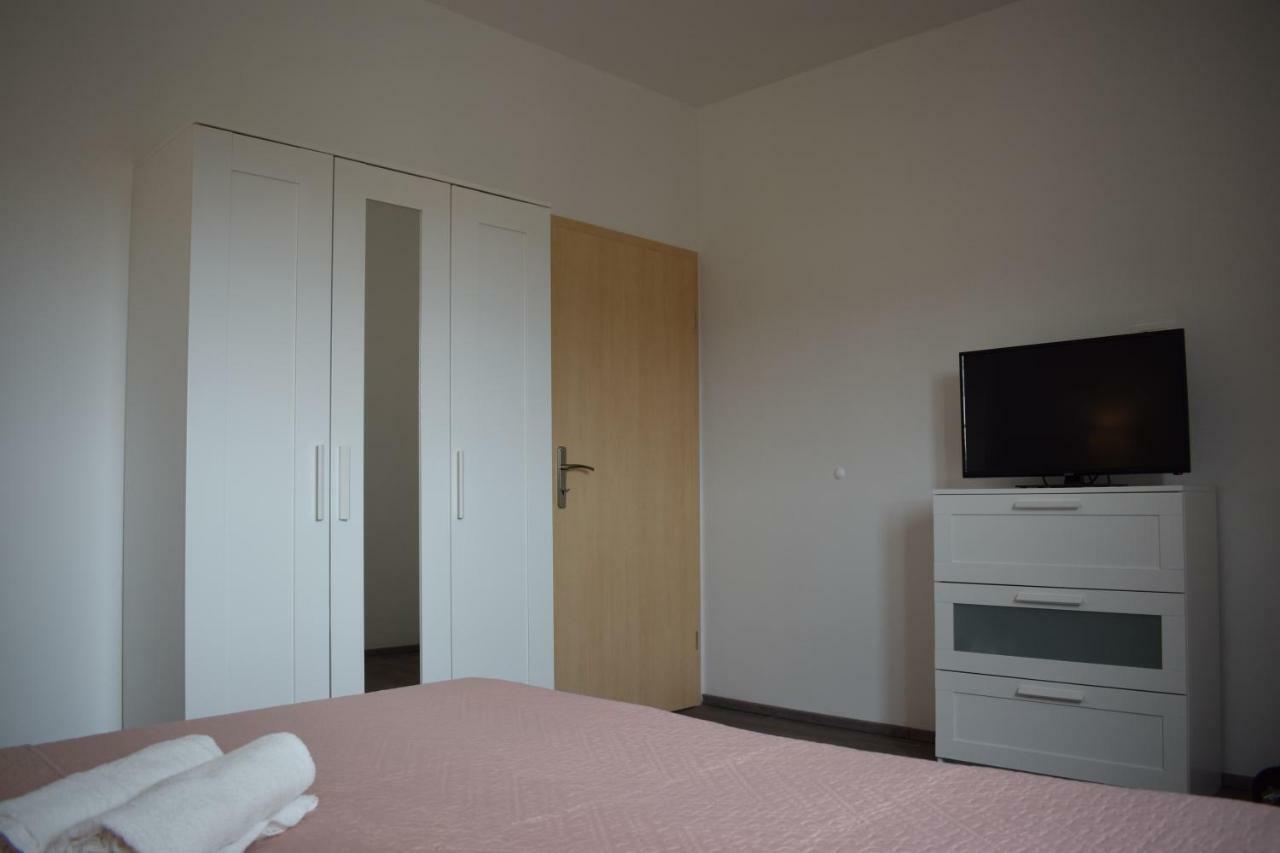 Appartement Apartman Dani-Podstrana Extérieur photo