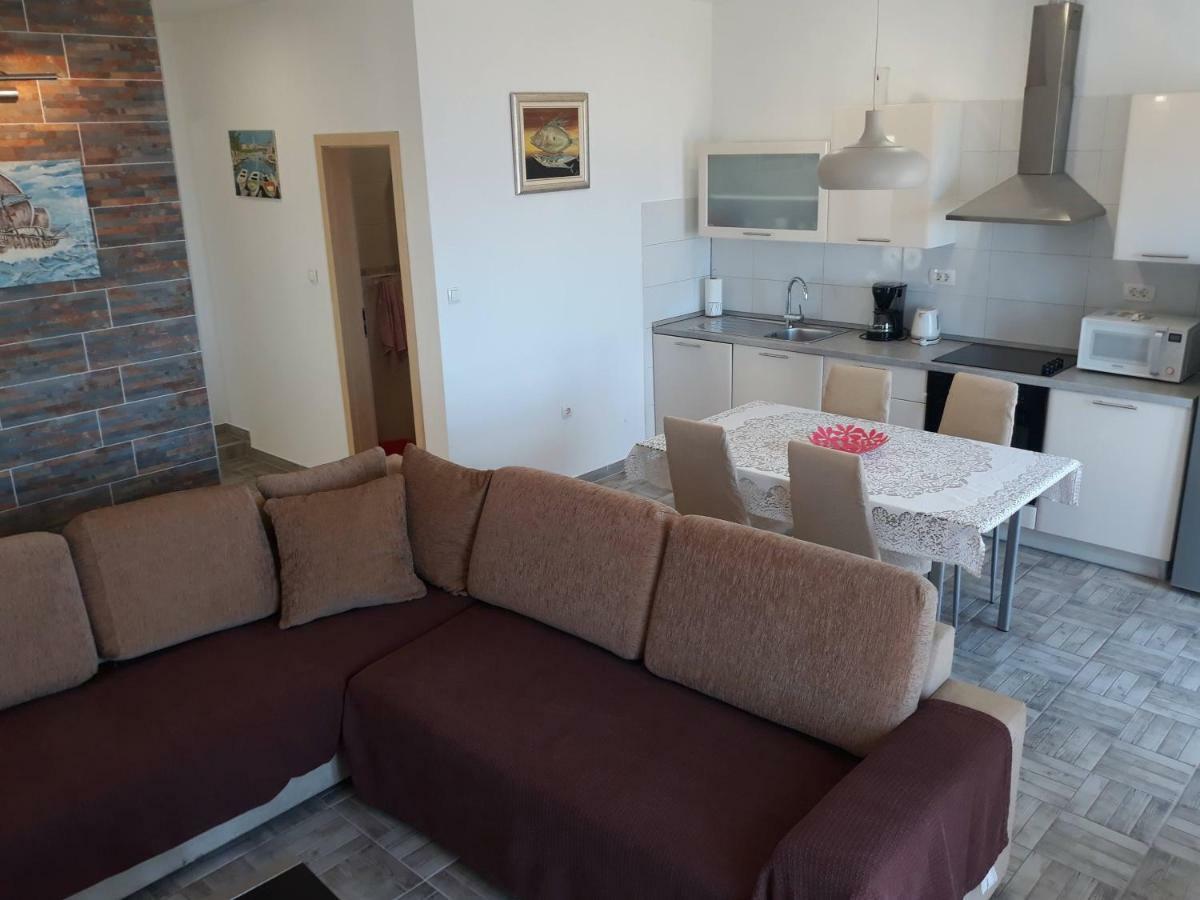 Appartement Apartman Dani-Podstrana Extérieur photo